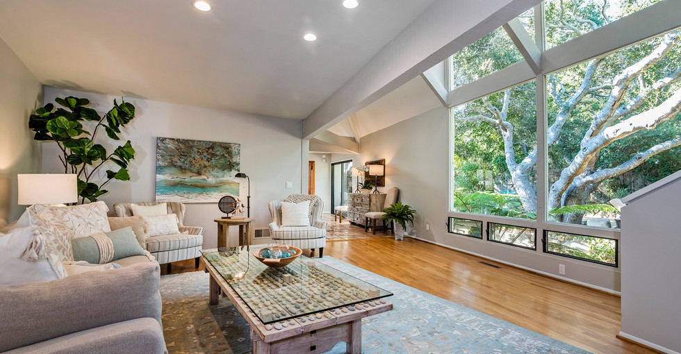 548 San Ysidro
